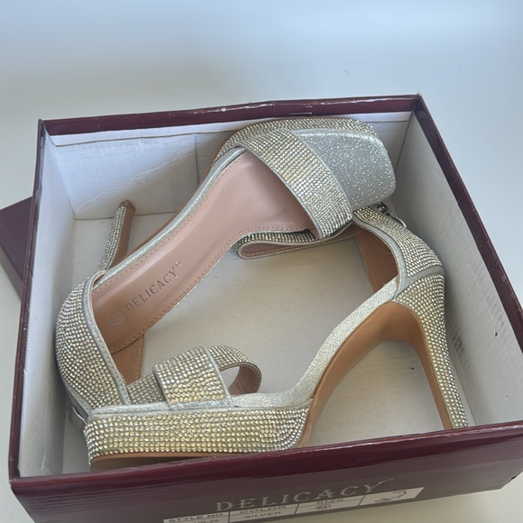 Delicacy Silver rhinestone sandal stiletto heel shoes - Picture 11 of 11